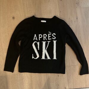 Cupcakes and cashmere Après Ski Black Sweater
